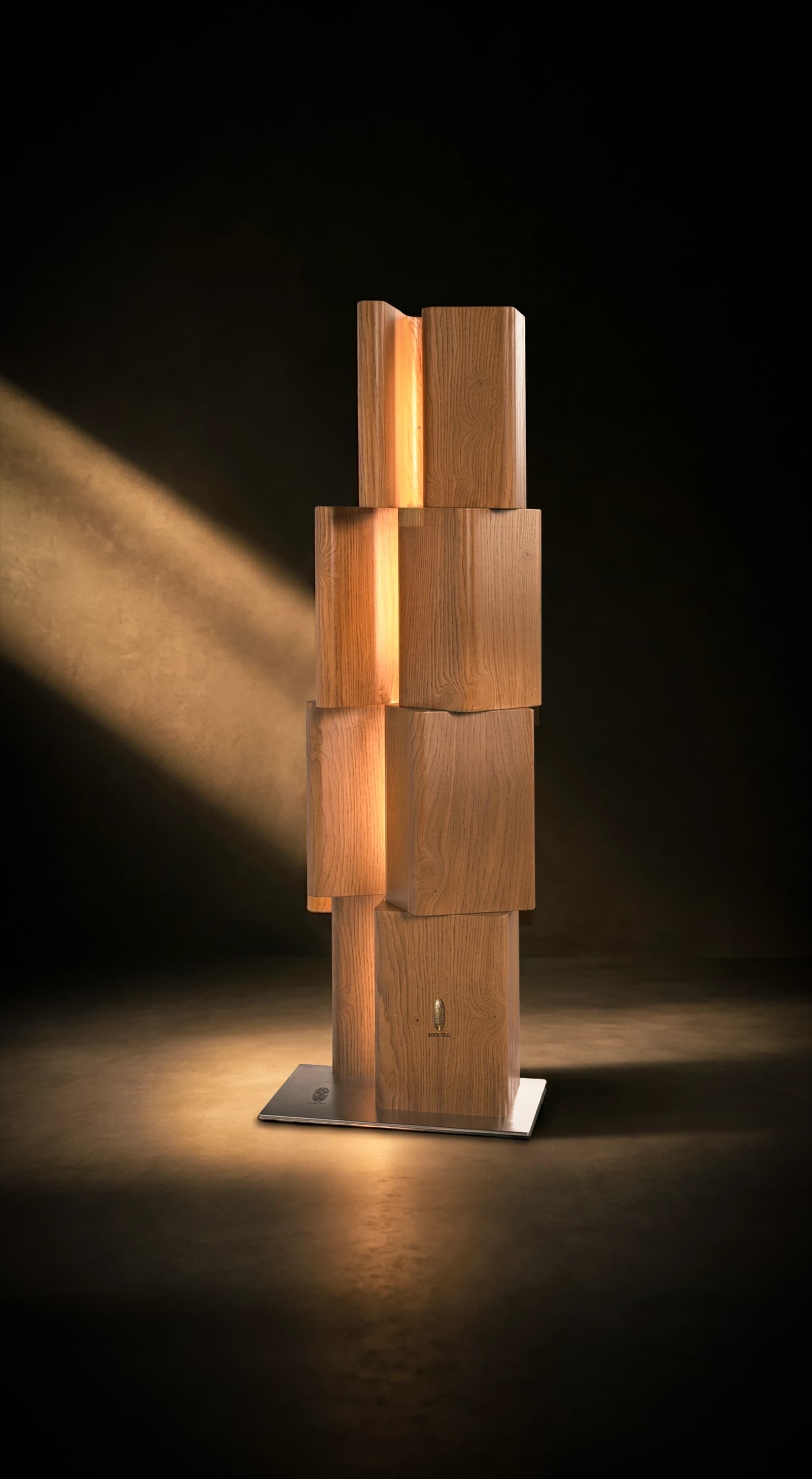 STRATA F8 floor light