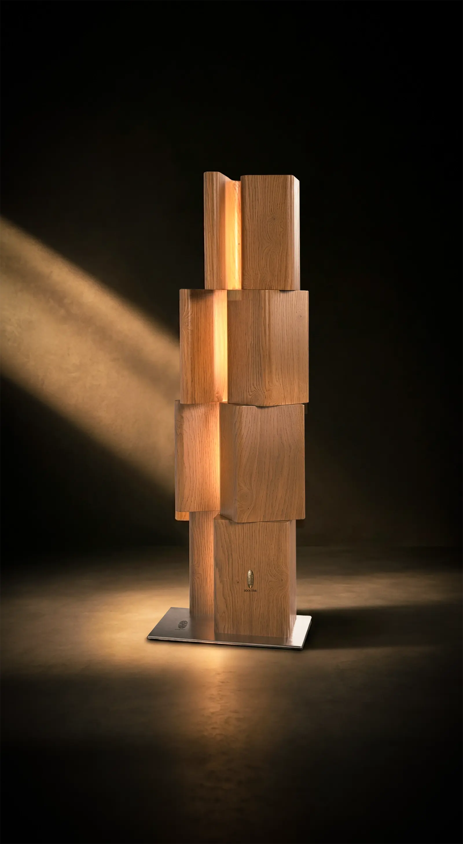 STRATA F8 floor light